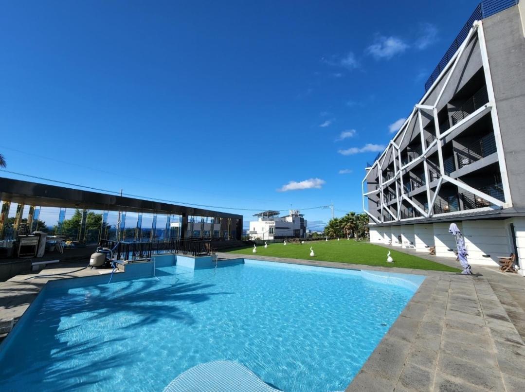 Gladsheim Hotel Seogwipo Exterior photo